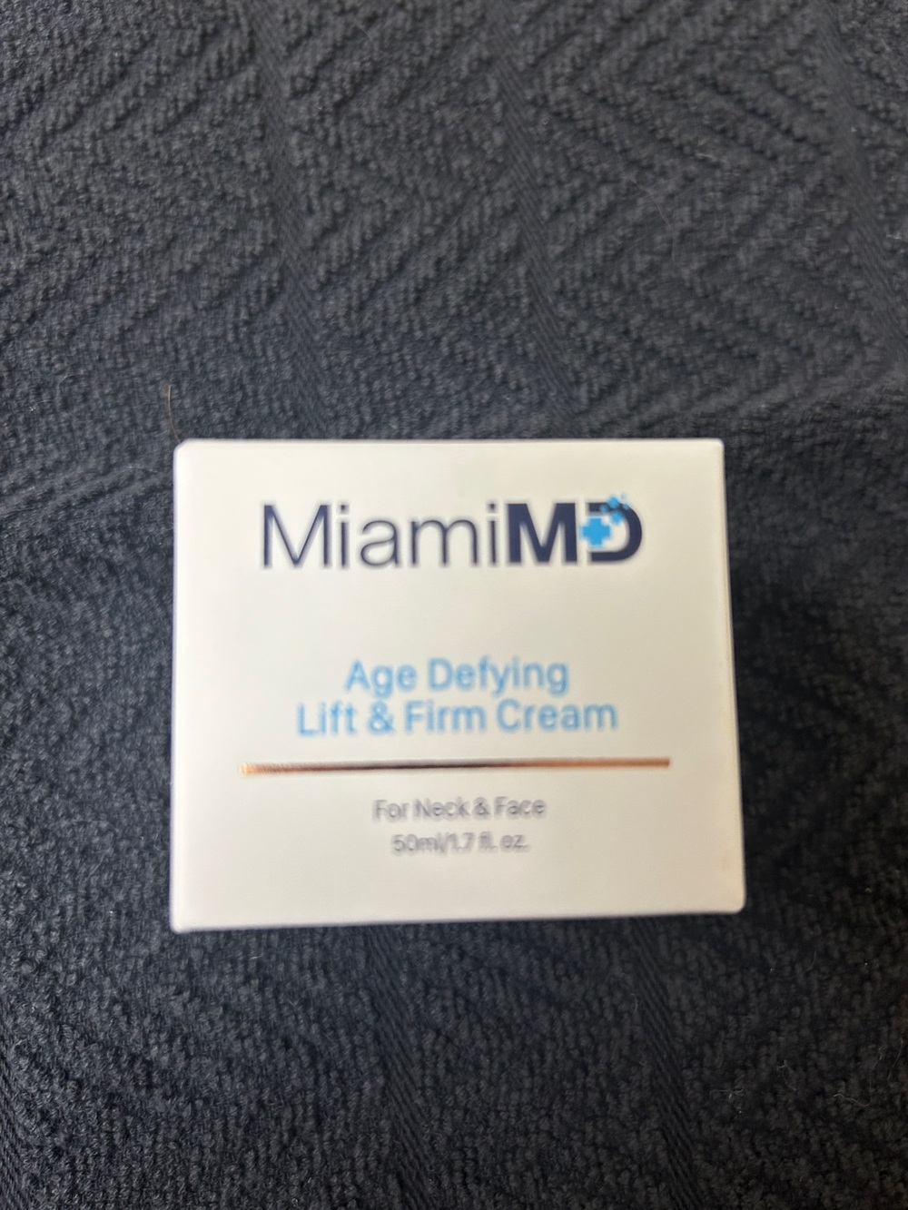 New Miami MD Age Defying Lift & Firm Cream